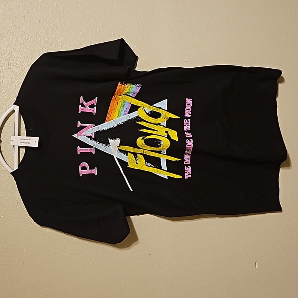 Pink Floyd The Darkside of the Moon NWT t shirt sz. M - Picture 1 of 4